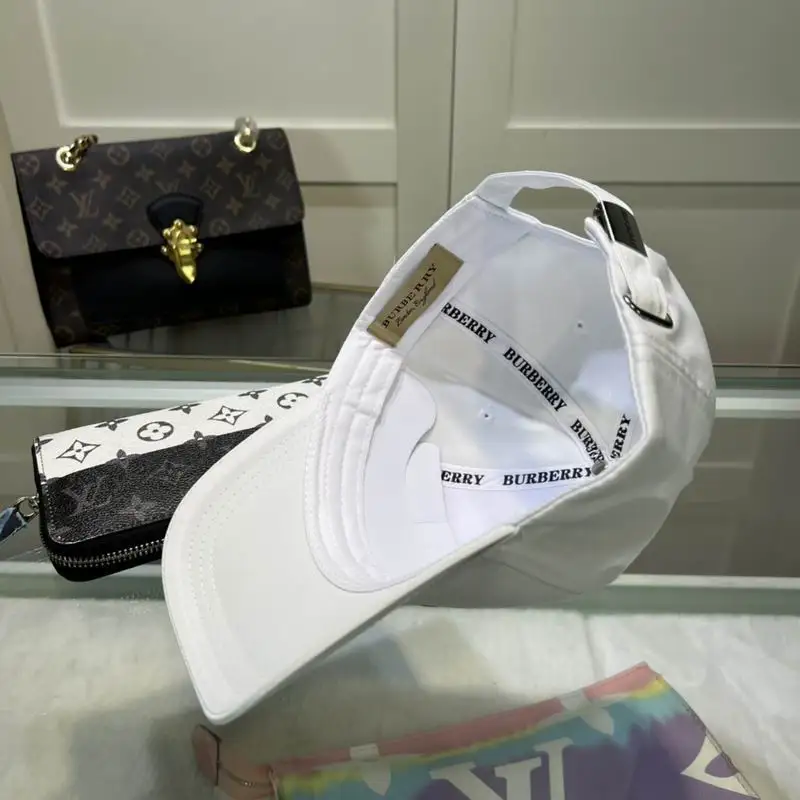 Burberry Cap 18 (17)